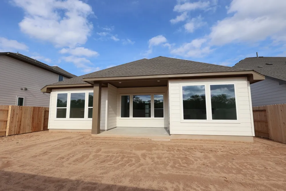10728 Worth Lane Manor, TX 78653