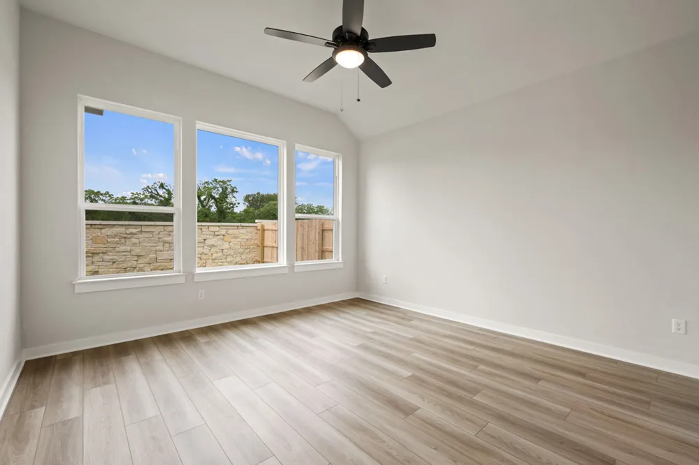 10728 Worth Lane Manor, TX 78653