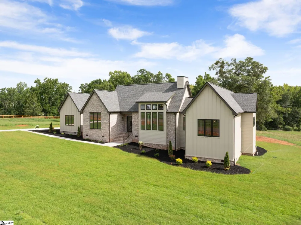 778 Garrison Road Pelzer, SC 29669