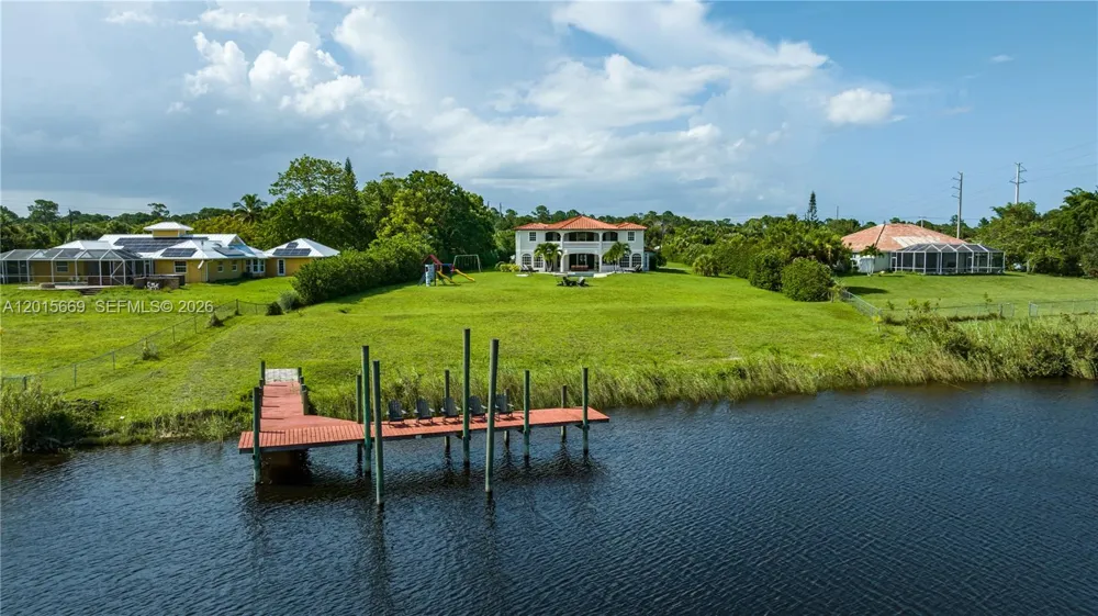 6152 SW Banks St Palm City, FL 34990