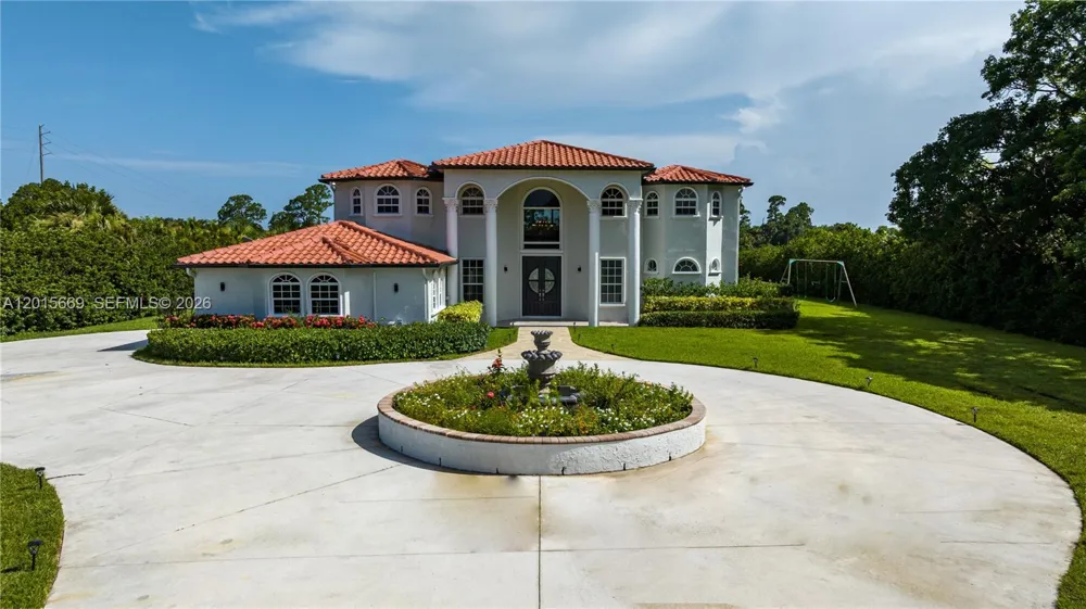 6152 SW Banks St Palm City, FL 34990
