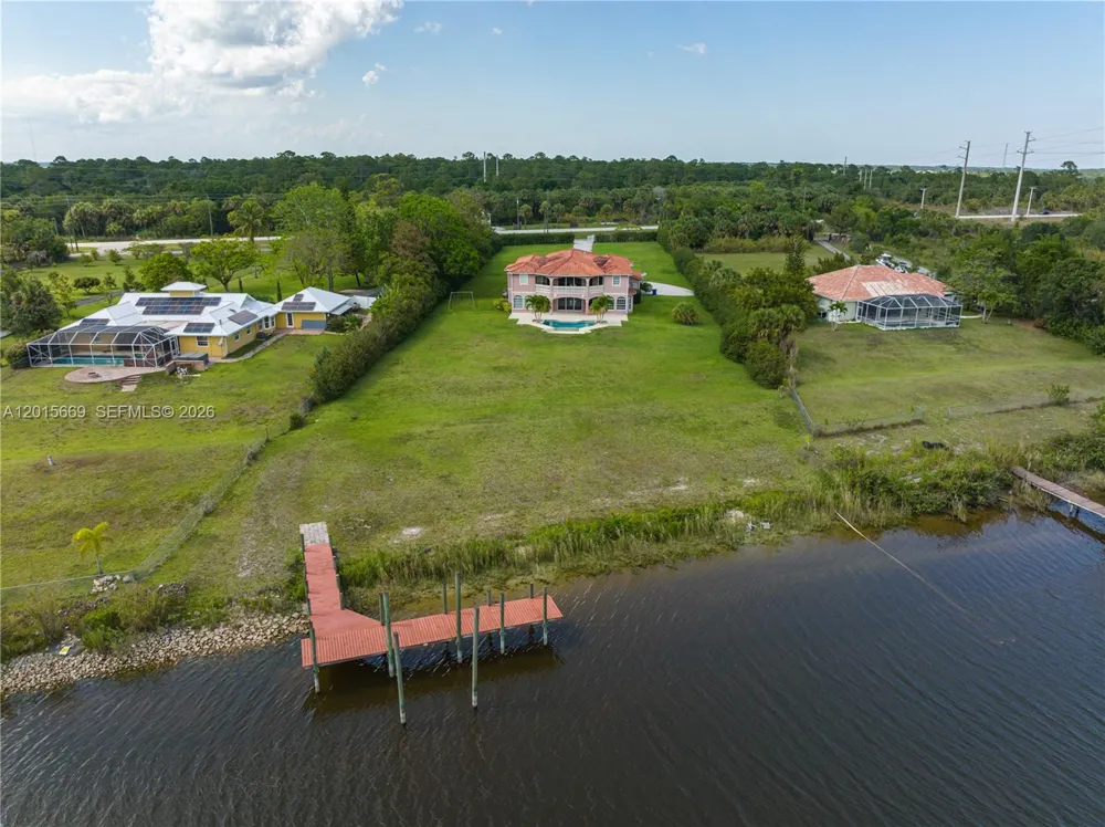 6152 SW Banks St Palm City, FL 34990