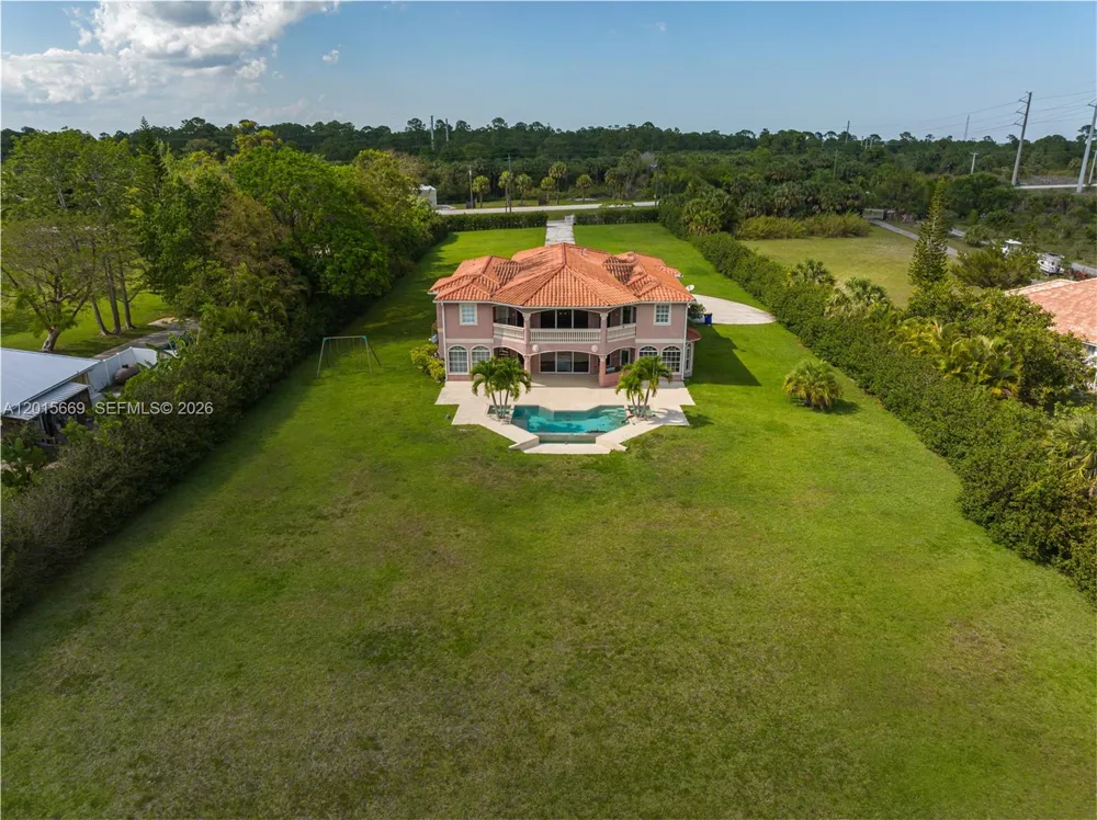 6152 SW Banks St Palm City, FL 34990