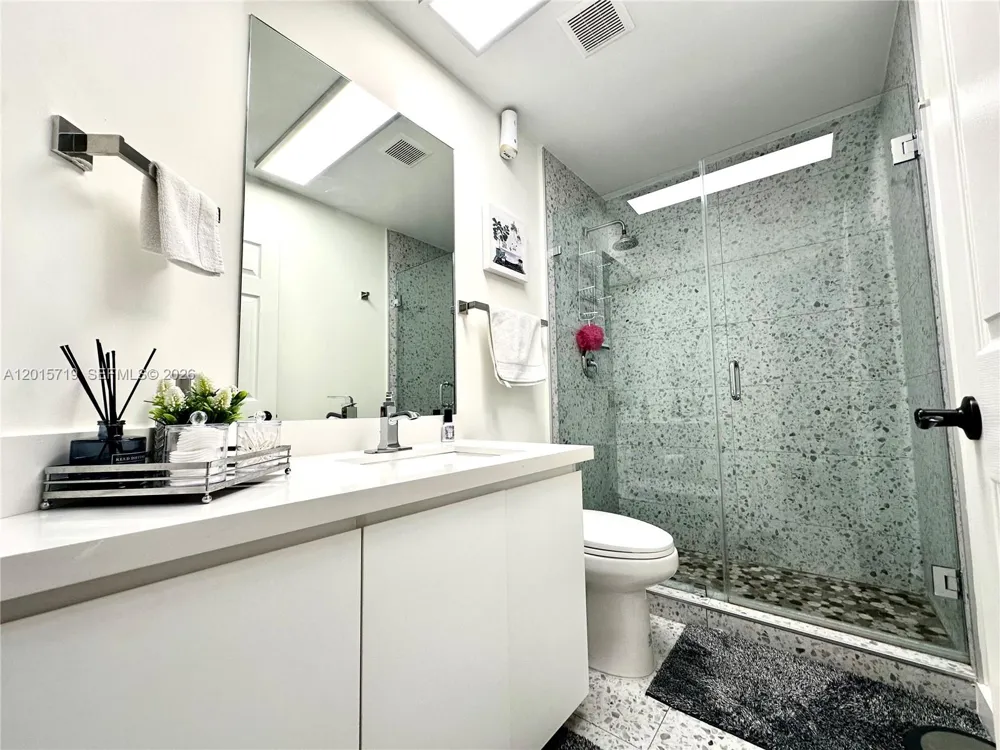 5790 Coach House Cir #E Boca Raton, FL 33486
