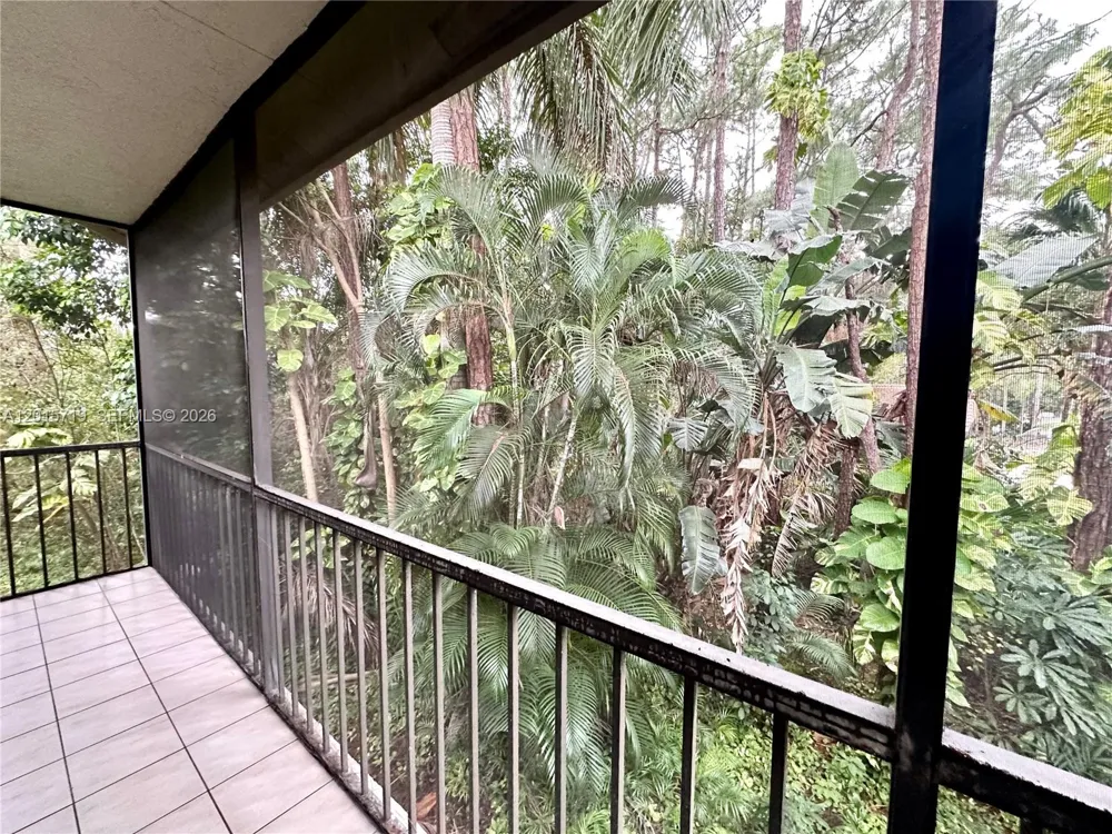5790 Coach House Cir #E Boca Raton, FL 33486
