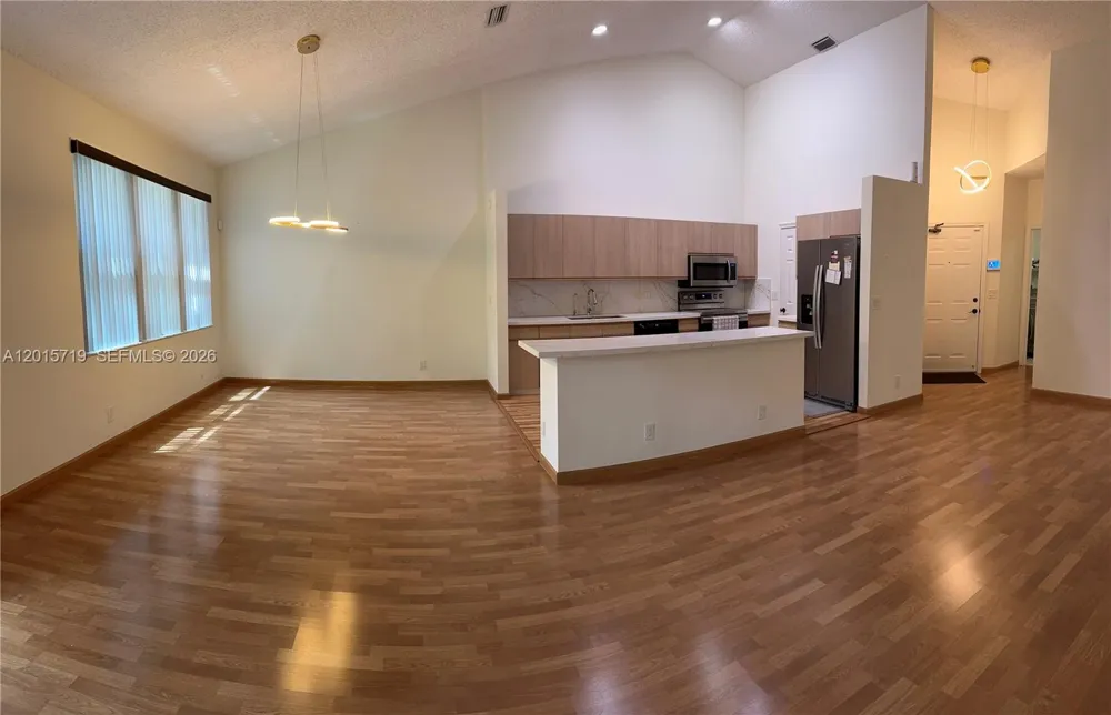 5790 Coach House Cir #E Boca Raton, FL 33486