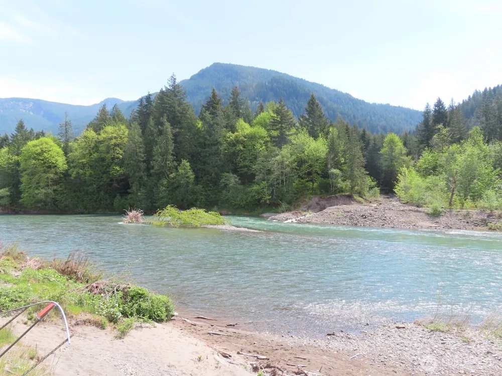 295 River Ranch Road Randle, WA 98377