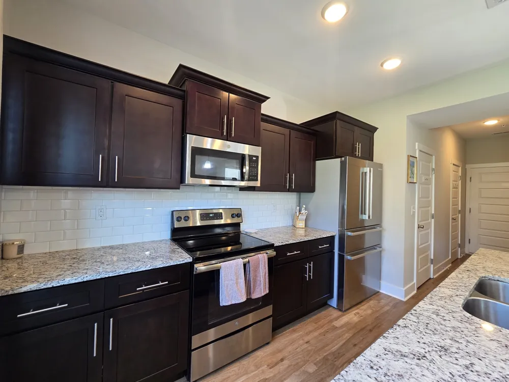 6006 Hillside Ln Spring Hill, TN 37174
