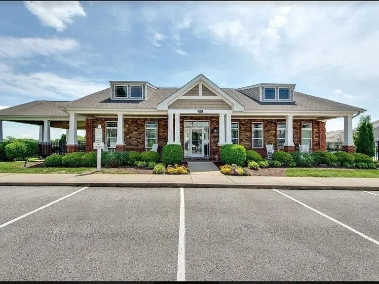 6006 Hillside Ln Spring Hill, TN 37174
