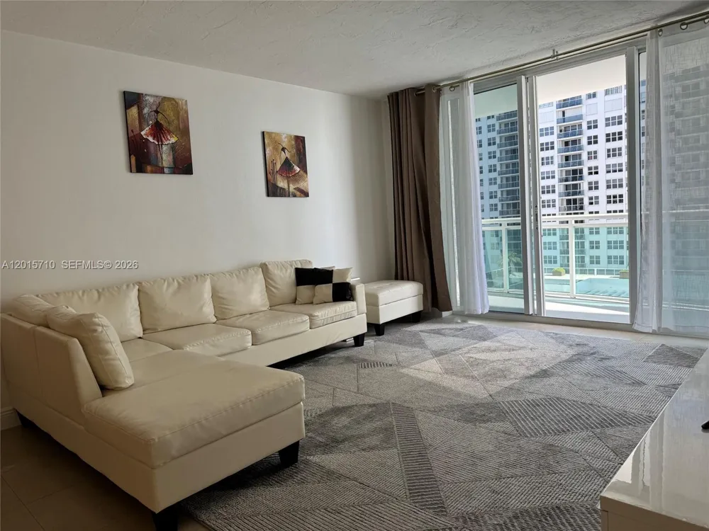 3001 S Ocean Dr #703 Hollywood, FL 33019
