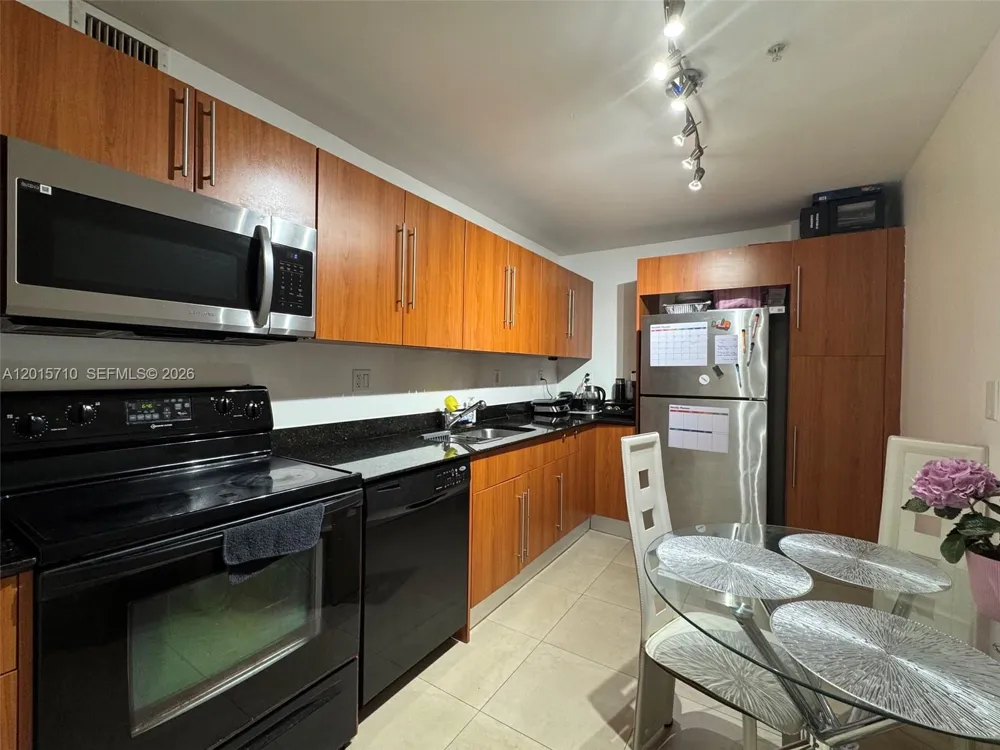 3001 S Ocean Dr #703 Hollywood, FL 33019