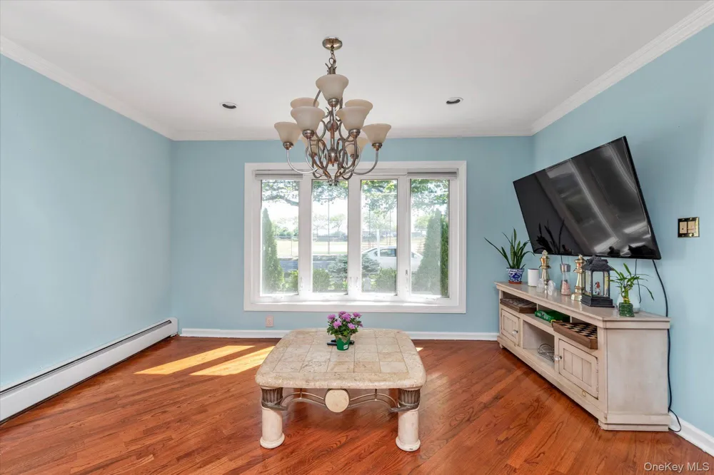 3780 Greentree Drive Oceanside, NY 11572