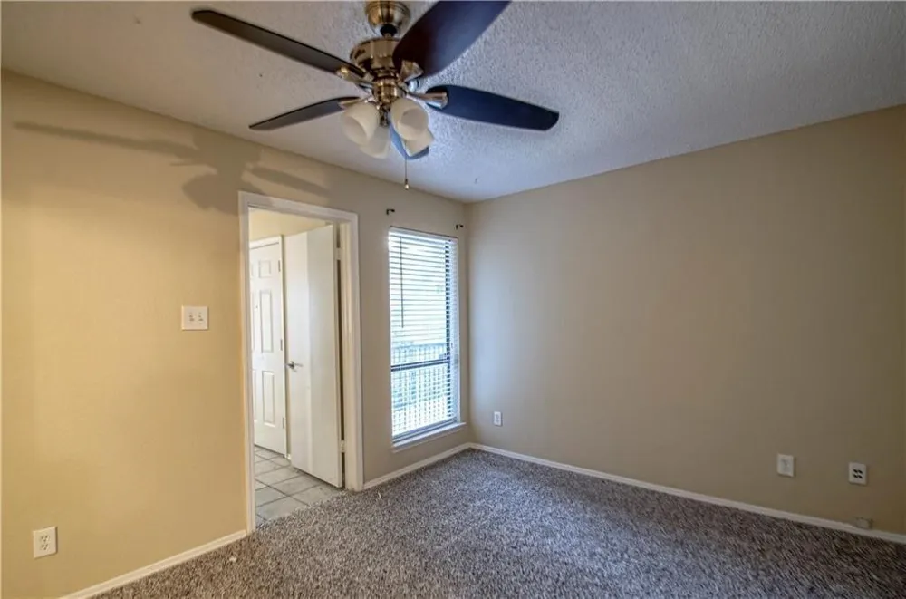 9835 Walnut Street #202 Dallas, TX 75243