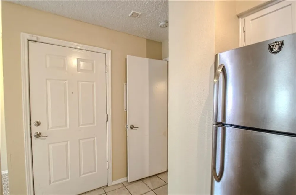 9835 Walnut Street #202 Dallas, TX 75243