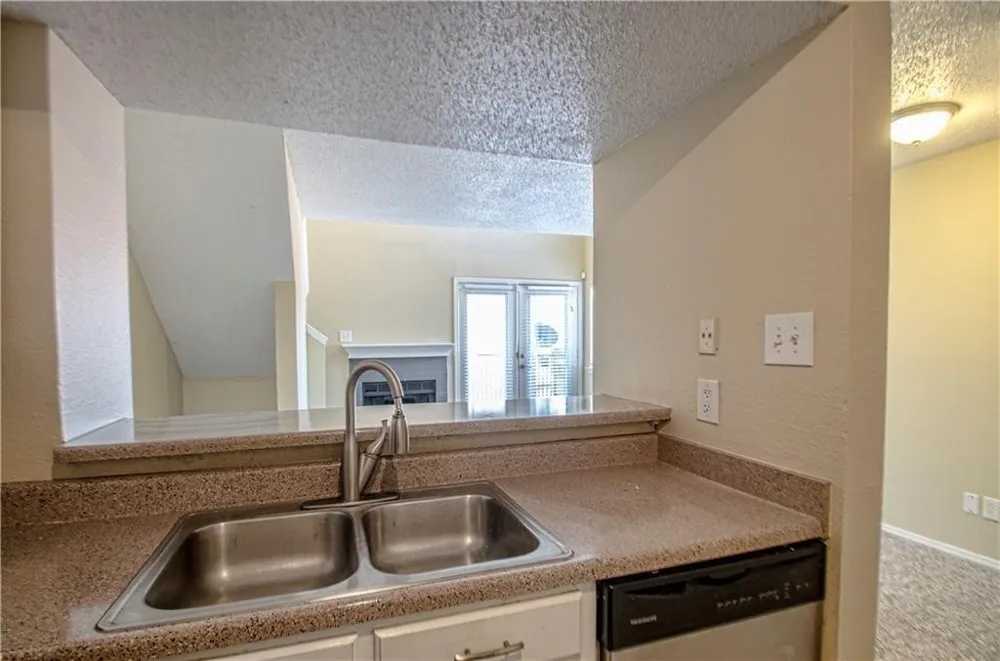 9835 Walnut Street #202 Dallas, TX 75243