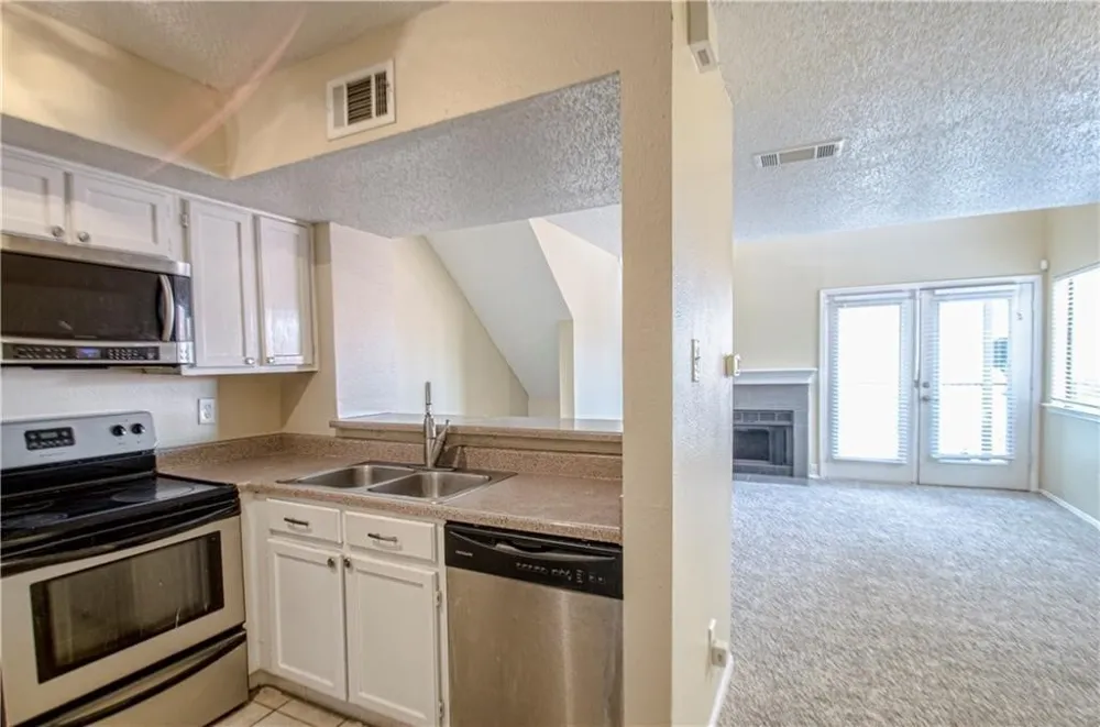 9835 Walnut Street #202 Dallas, TX 75243