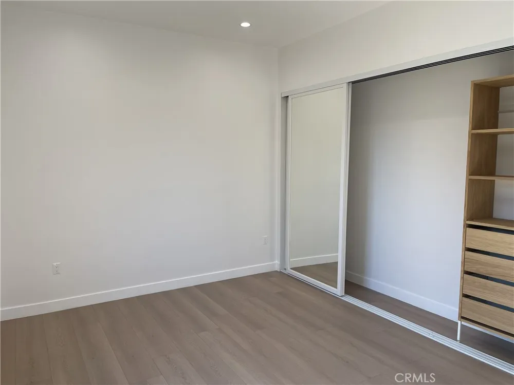 9626 Stonehurst Avenue Sun Valley, CA 91352