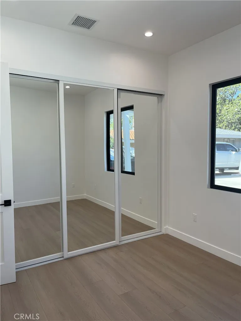 9626 Stonehurst Avenue Sun Valley, CA 91352
