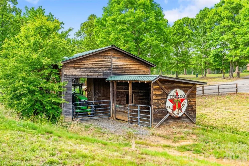 1448 Liberty Church Road Mocksville, NC 27028