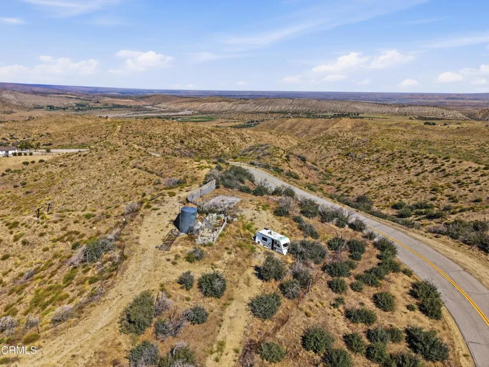 17610 Big Pines Highway Valyermo, CA 93563