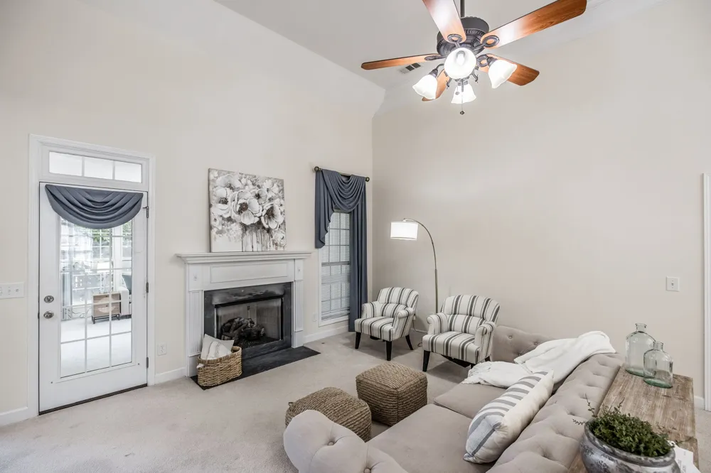 4037 Brimestone Way Greenbrier, TN 37073