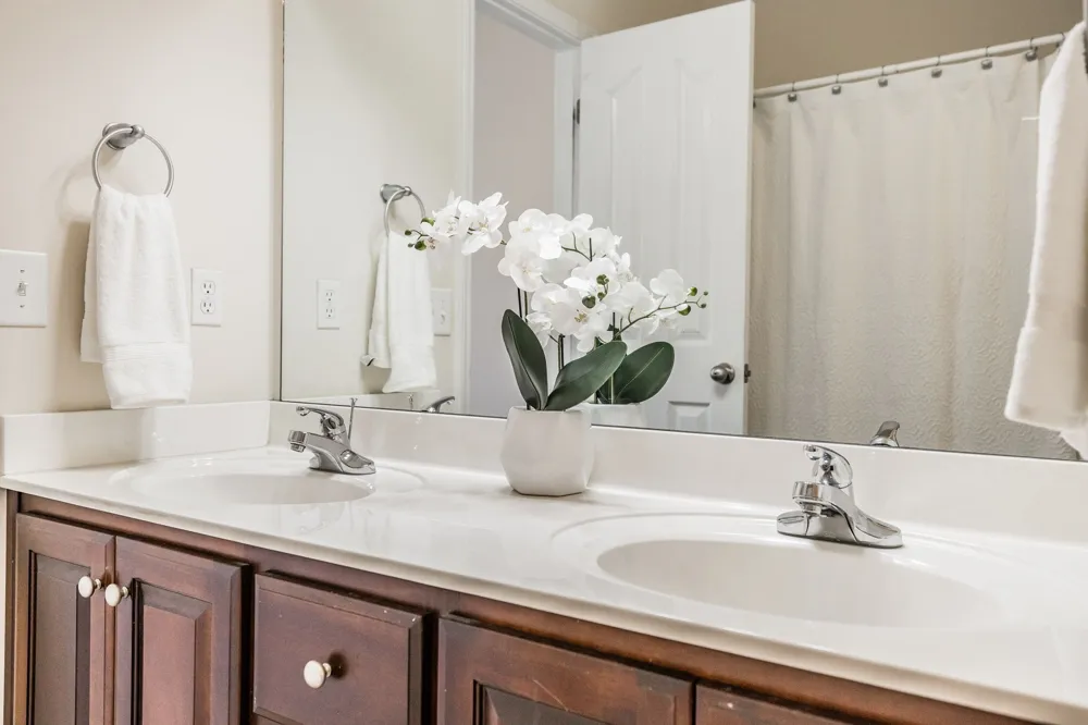 4037 Brimestone Way Greenbrier, TN 37073