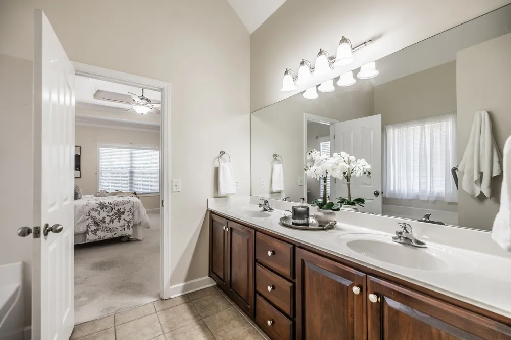 4037 Brimestone Way Greenbrier, TN 37073