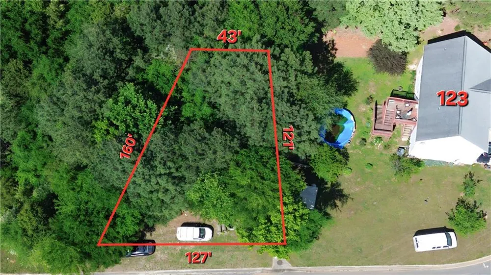 111 Jarrett Drive Calhoun, GA 30701