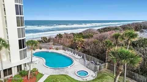 2225 Jimmy Buffett Memorial Highway #311