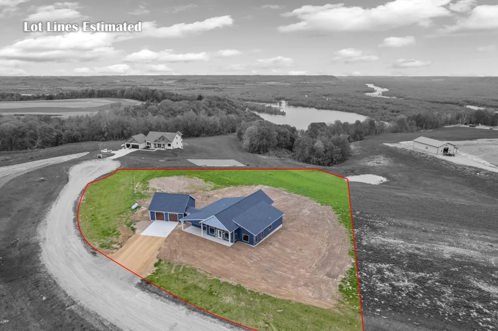 70638 215th Avenue Wabasha, MN 55981
