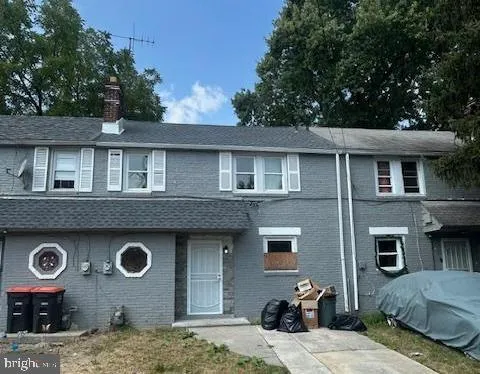 2708 LEHMAN STREET