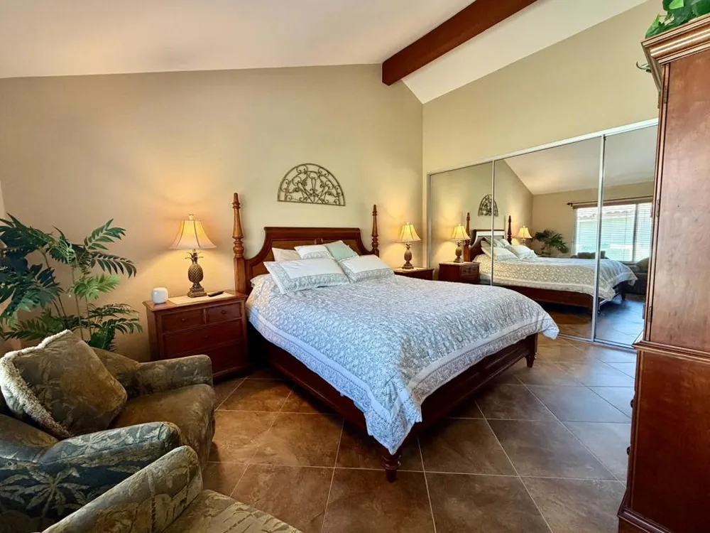 311 Villena Way Palm Desert, CA 92260