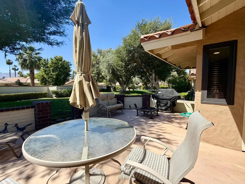 311 Villena Way Palm Desert, CA 92260
