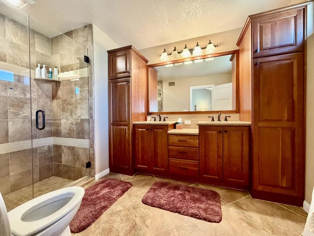 311 Villena Way Palm Desert, CA 92260