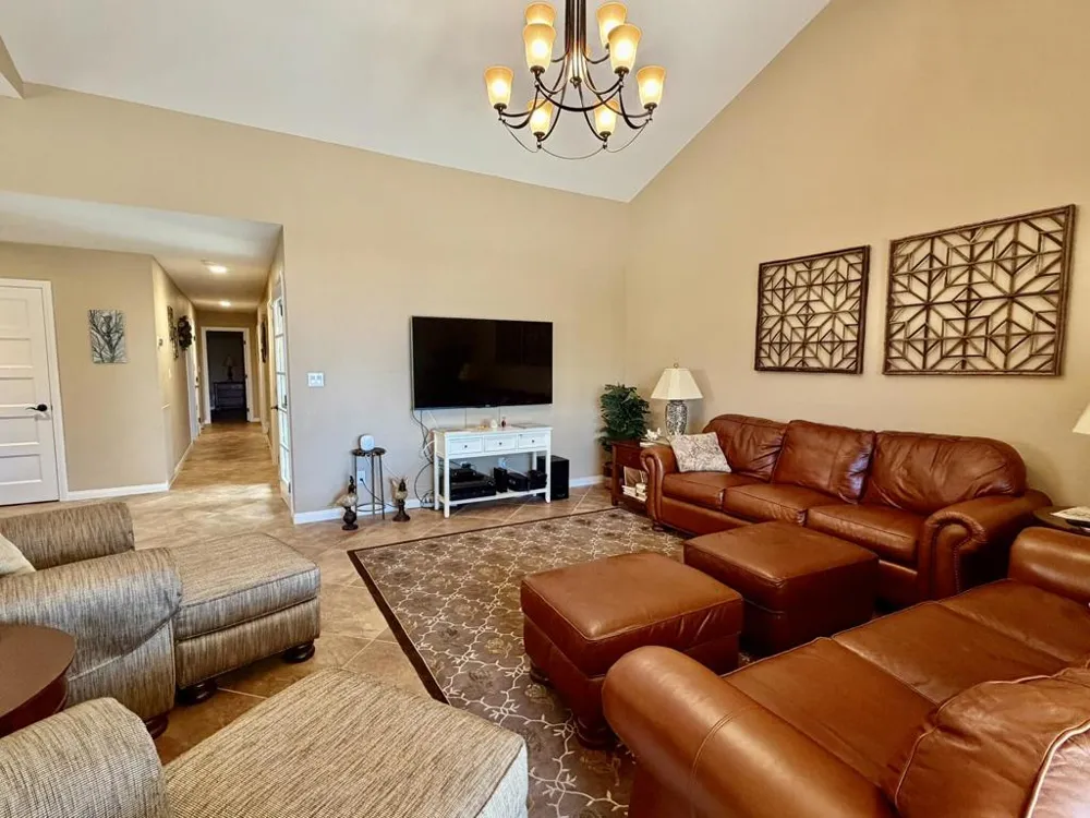 311 Villena Way Palm Desert, CA 92260