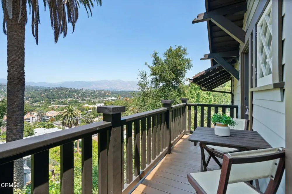 1243 Brunswick Avenue South Pasadena, CA 91030