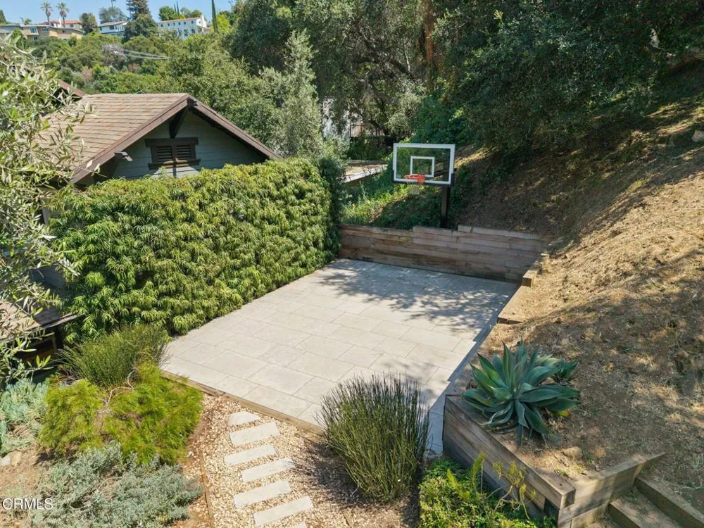 1243 Brunswick Avenue South Pasadena, CA 91030