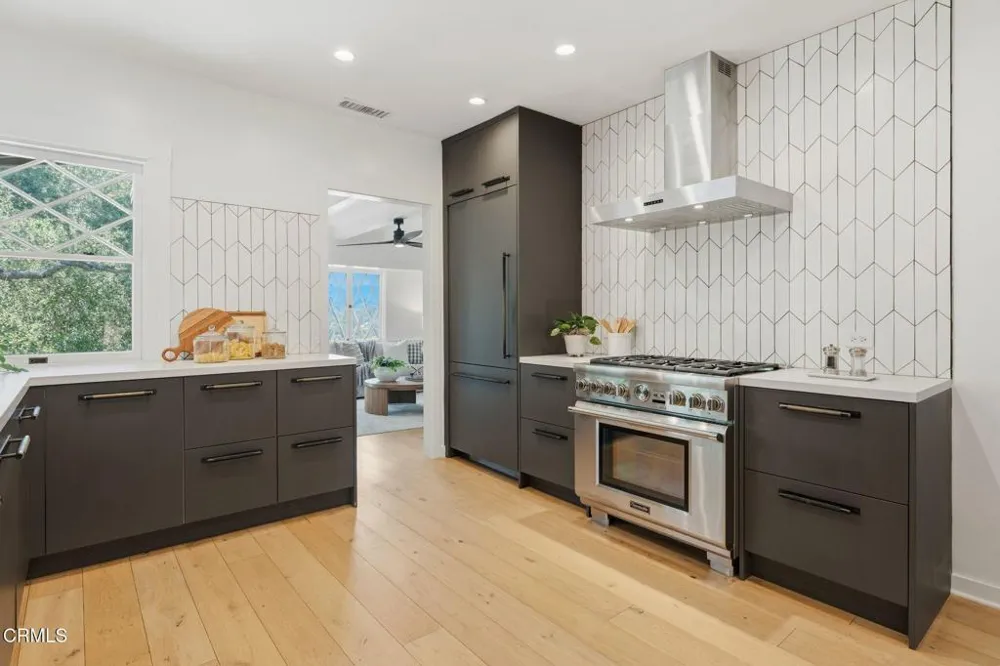 1243 Brunswick Avenue South Pasadena, CA 91030