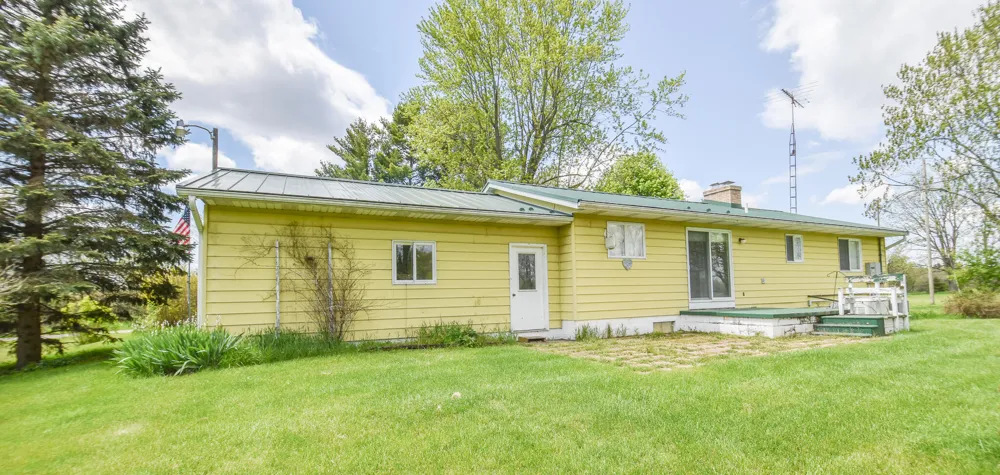 305 Ridge Road Quincy Township, MI 49082