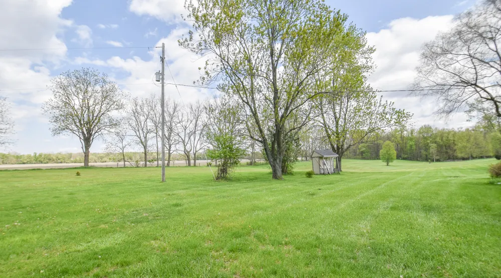 305 Ridge Road Quincy Township, MI 49082