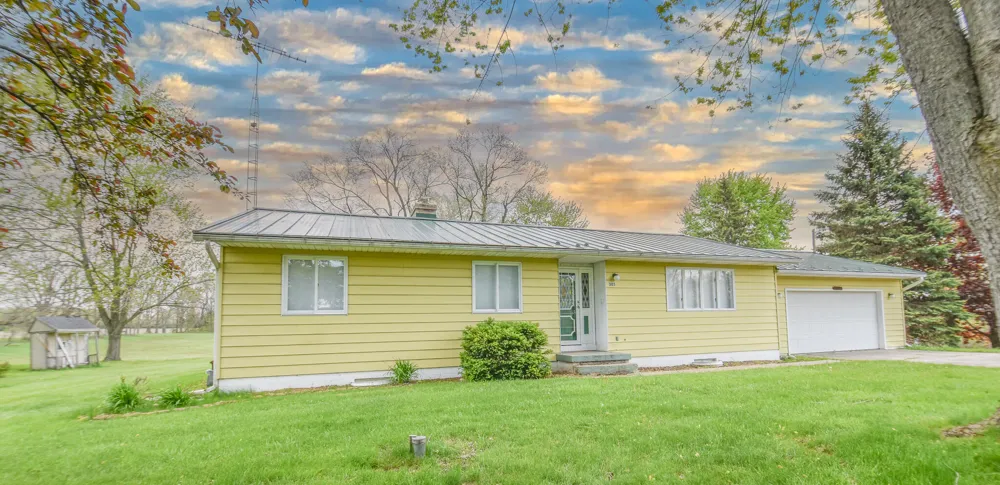 305 Ridge Road Quincy Township, MI 49082