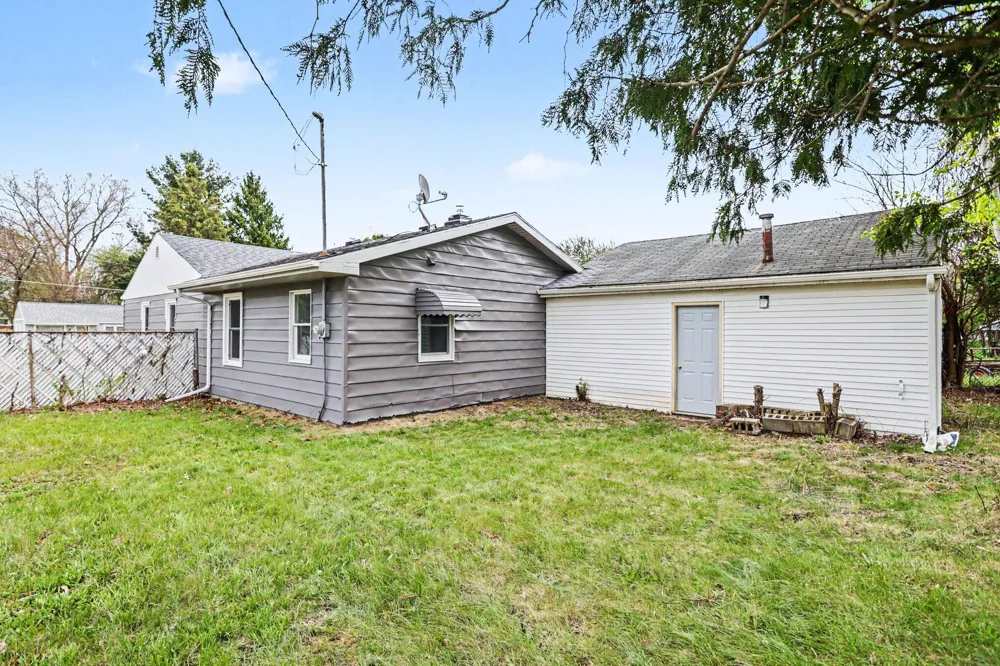 1515 Dean Drive Albion City, MI 49224