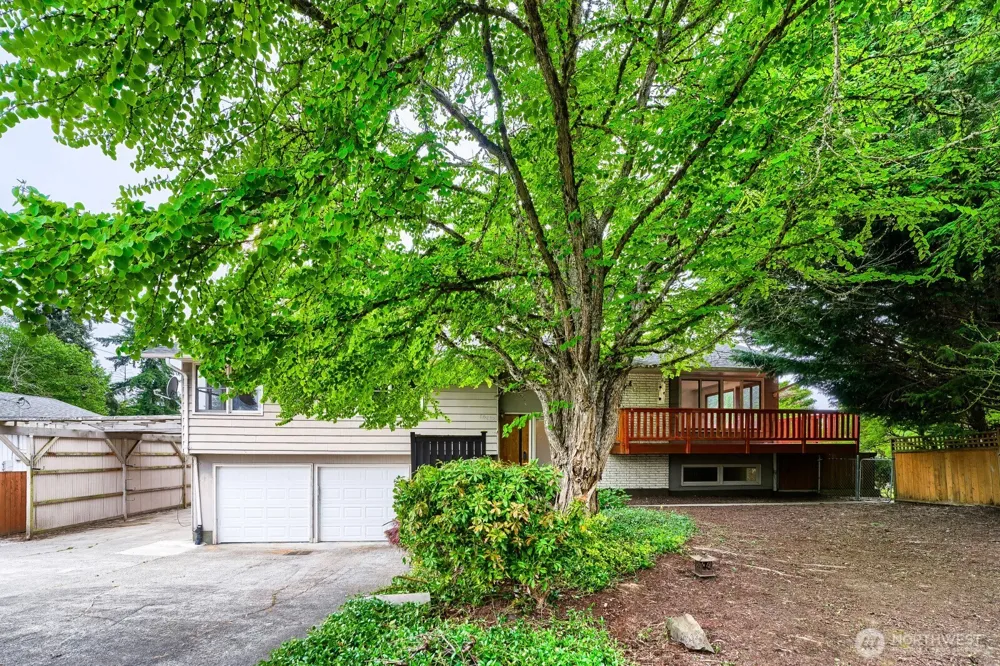 10412 SE 219th Street Kent, WA 98031