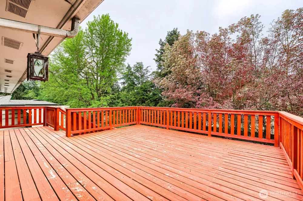 10412 SE 219th Street Kent, WA 98031