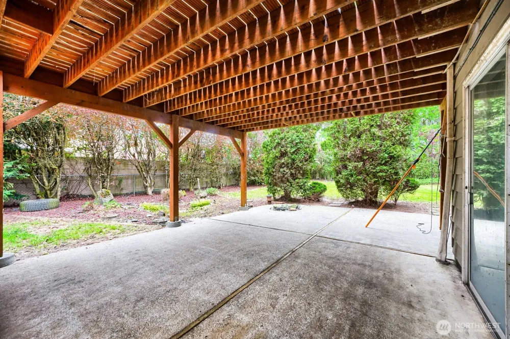 10412 SE 219th Street Kent, WA 98031
