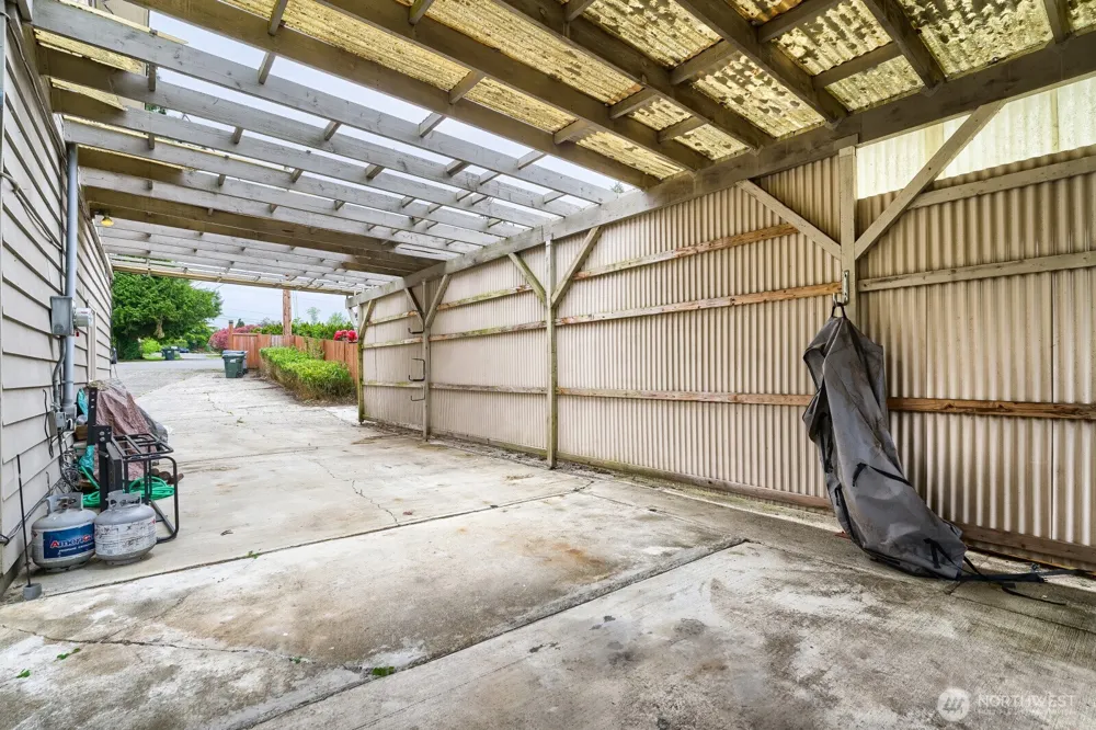 10412 SE 219th Street Kent, WA 98031