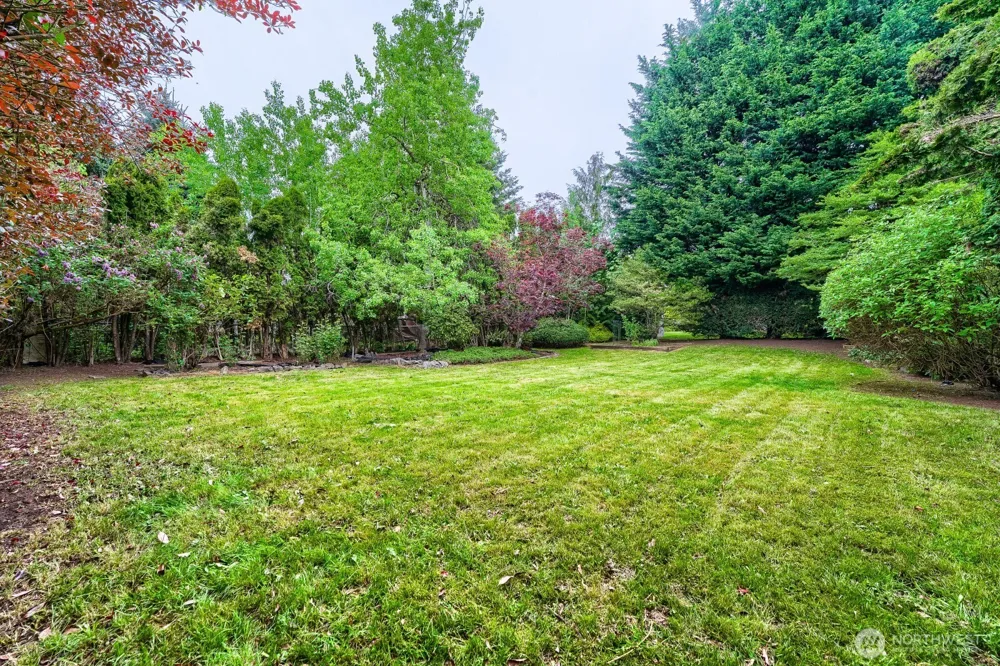 10412 SE 219th Street Kent, WA 98031
