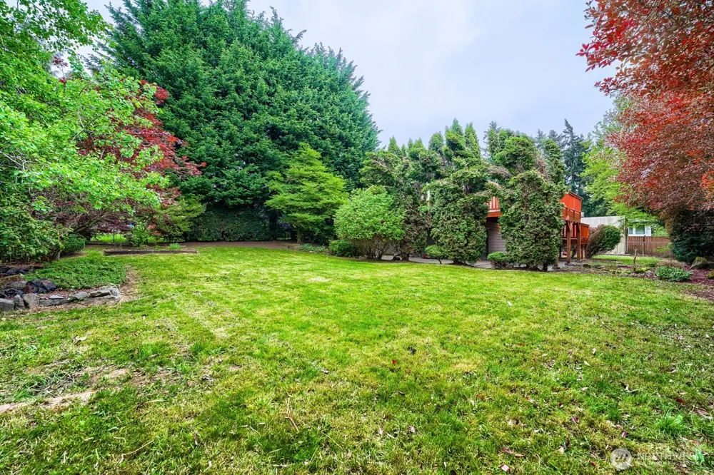 10412 SE 219th Street Kent, WA 98031