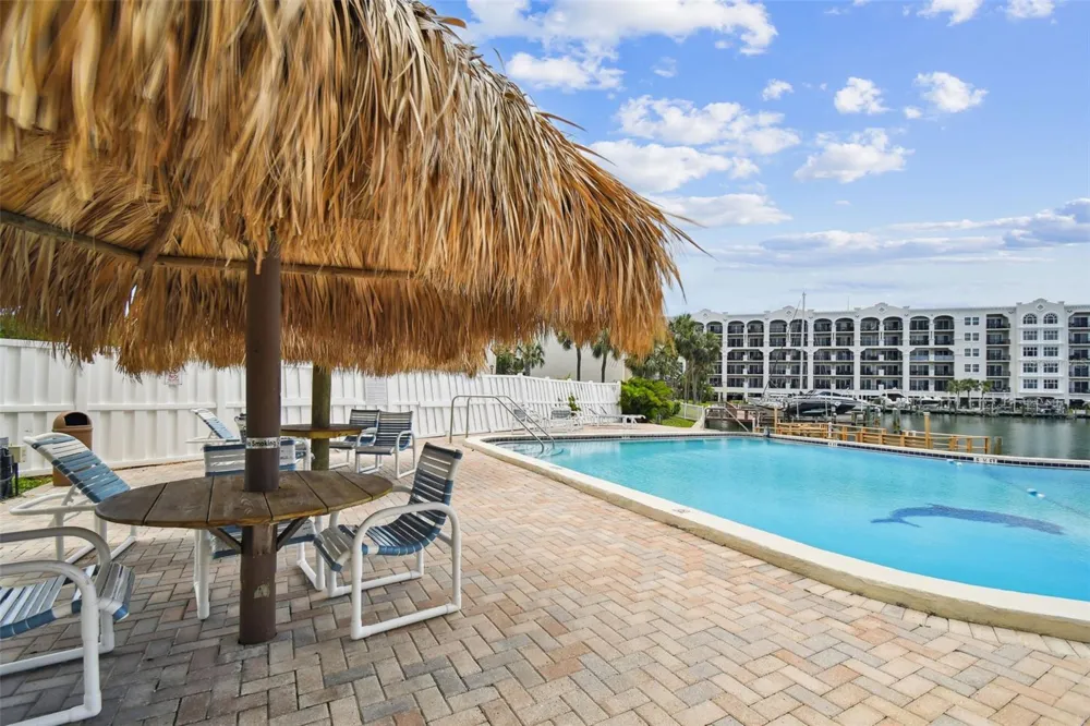 255 DOLPHIN POINT #207 Clearwater Beach, FL 33767
