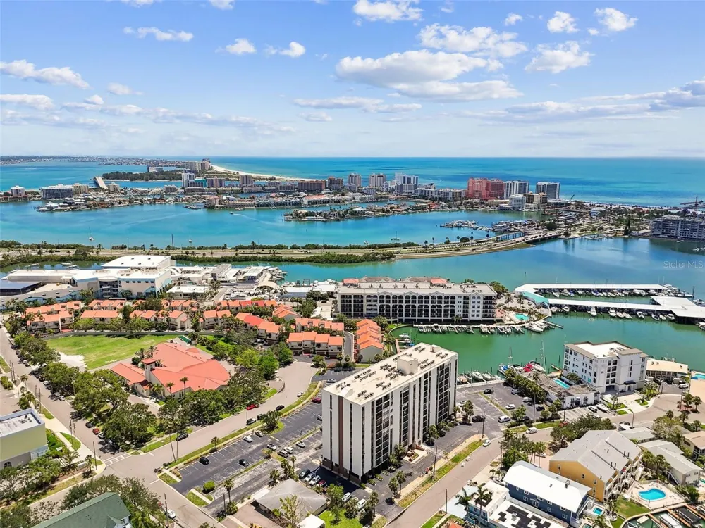 255 DOLPHIN POINT #207 Clearwater Beach, FL 33767